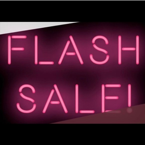 Vineyard Vines Pants - ACCEPTING ALL OFFERS!